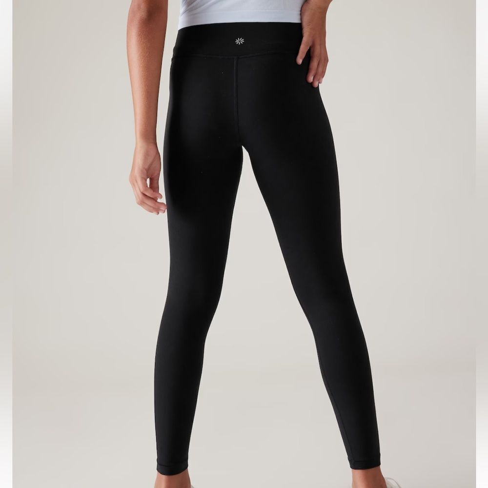 WOMENS SMALL ATHLETA LEGGINGS